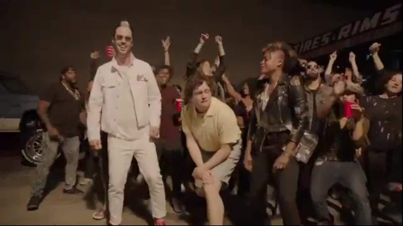 Fitz and the Tantrums - Mama Did not raise no fool