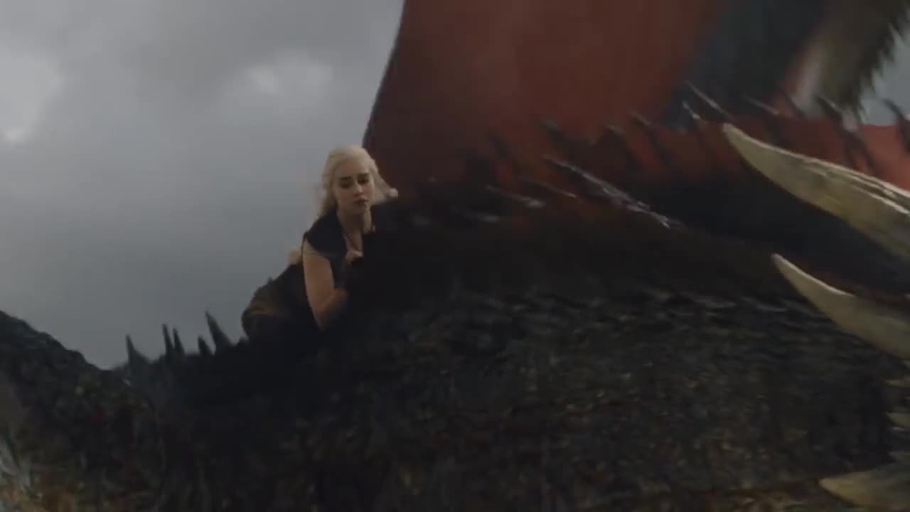 Game of Thrones - Daenerys Riding Drogon