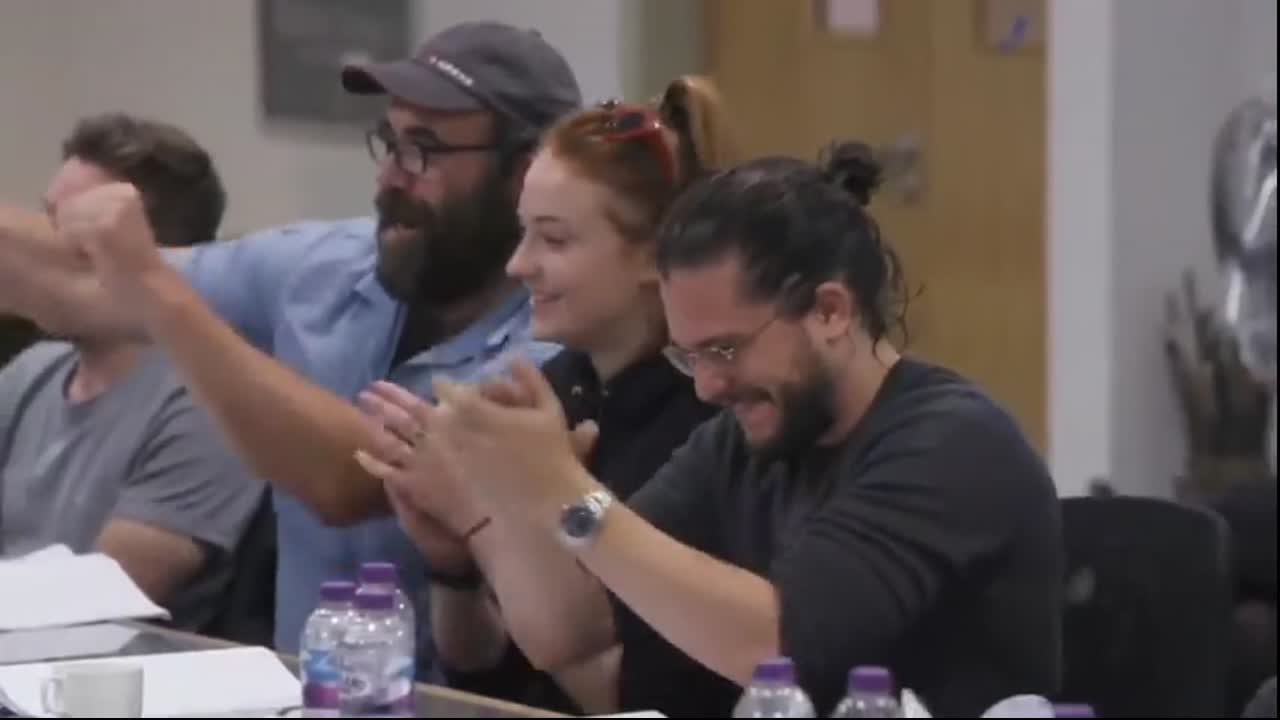 Game of Thrones - GoT cast applouse