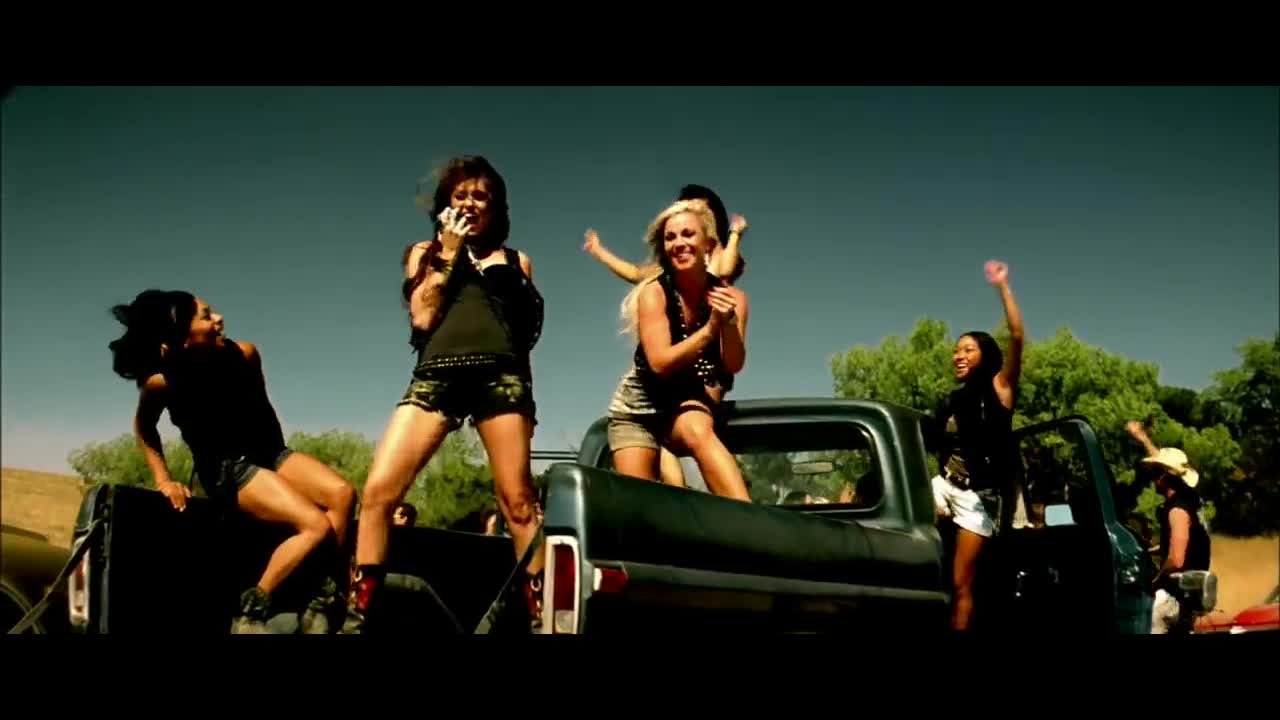 Miley Cyrus Its a Party in the Usa