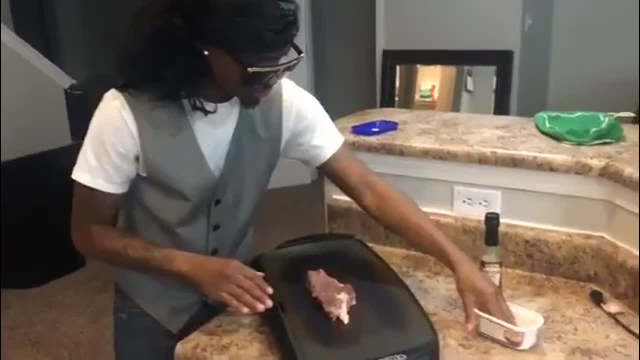 Vine Salt Bae Parody